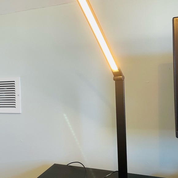 Sleek Black LED Desk Lamp with Wireless Charging - Picture 3 of 6